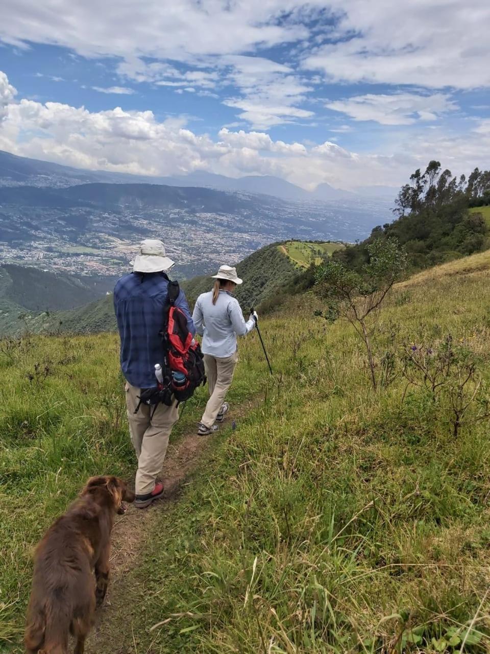 Ilatoa Lodge Quito Exteriör bild
