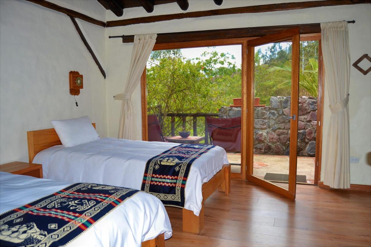 Ilatoa Lodge Quito Exteriör bild