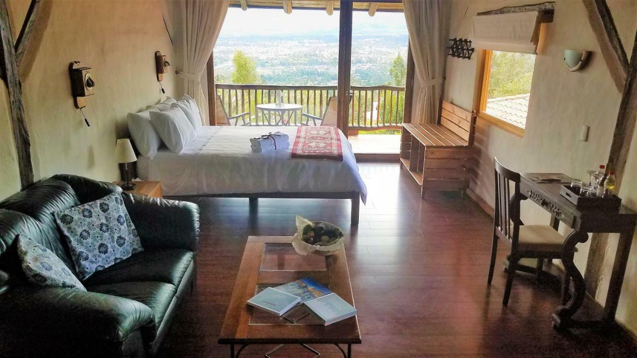 Ilatoa Lodge Quito Exteriör bild